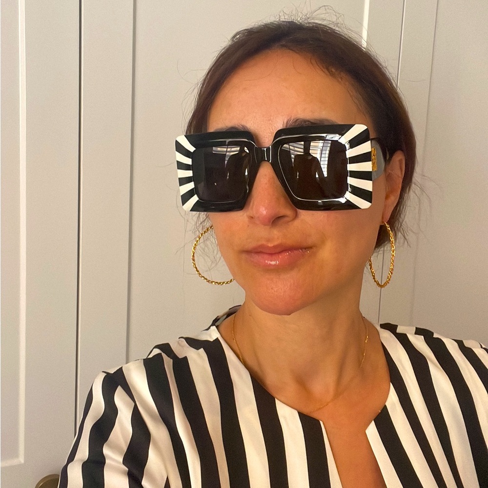 Meet your Posher, Luciana